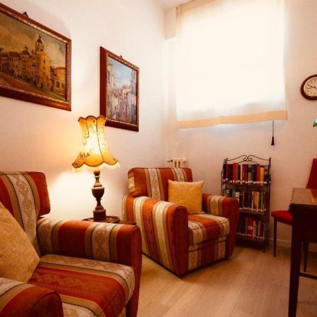 Palmira House - Delizioso Bilocale For Two Apartment Терни Екстериор снимка
